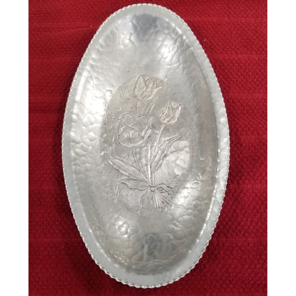 Vintage Rodney Kent hand wrought hammered aluminum tray 405
